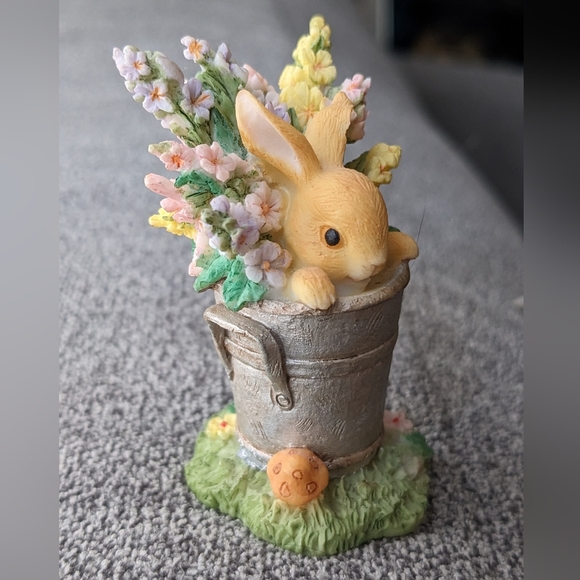 Bunny in Flowers Figurine - Picture 4 of 5